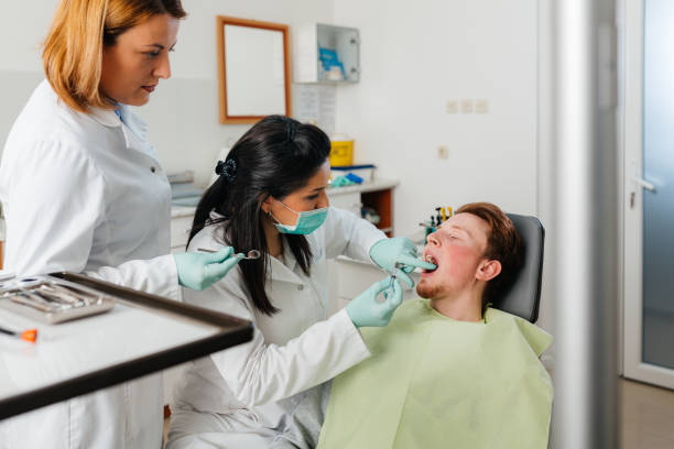 Best Broken or Cracked Tooth Emergency Dentist in Willow Street, PA